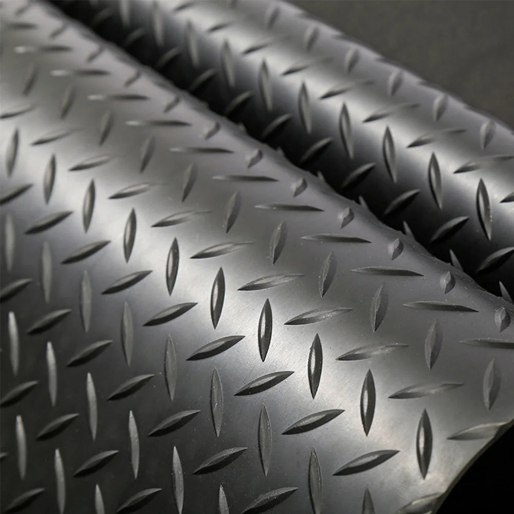 3mm Checker Rubber Flooring Mat Heavy Duty Diamond Pattern 78.7x19.7in Black