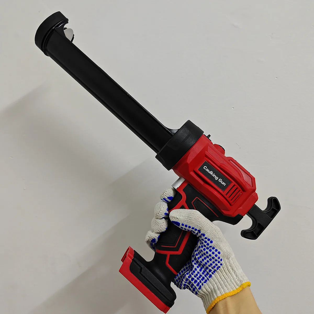 Caulking gun in hand – Milwaukee-compatible