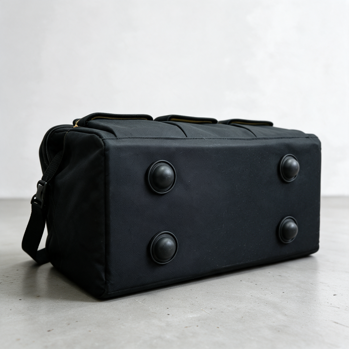 Tool bag base with feet – Heavy-Duty Waterproof Tool Bag with Strap